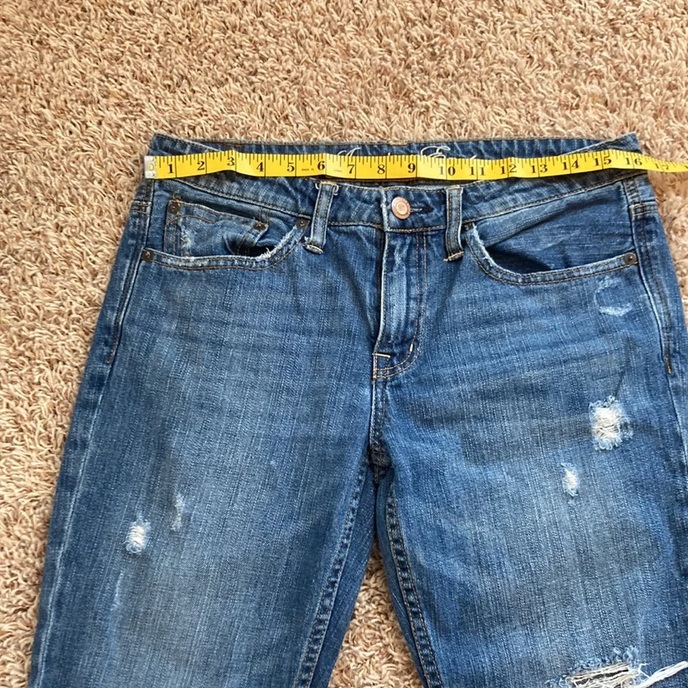 American eagle boyfriend 100% cotton distressed straight leg jeans sz 6 GUC - Picture 5 of 8